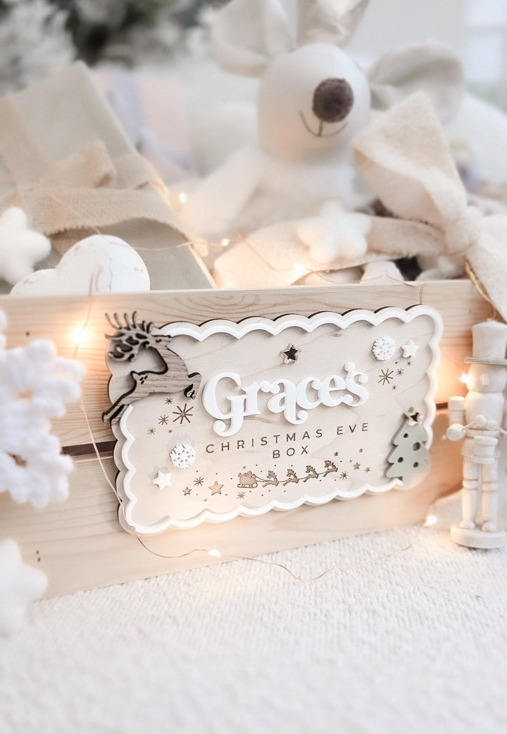 Christmas Crate or Plaque Sign - Scallop Luxury Version - TilleyTree