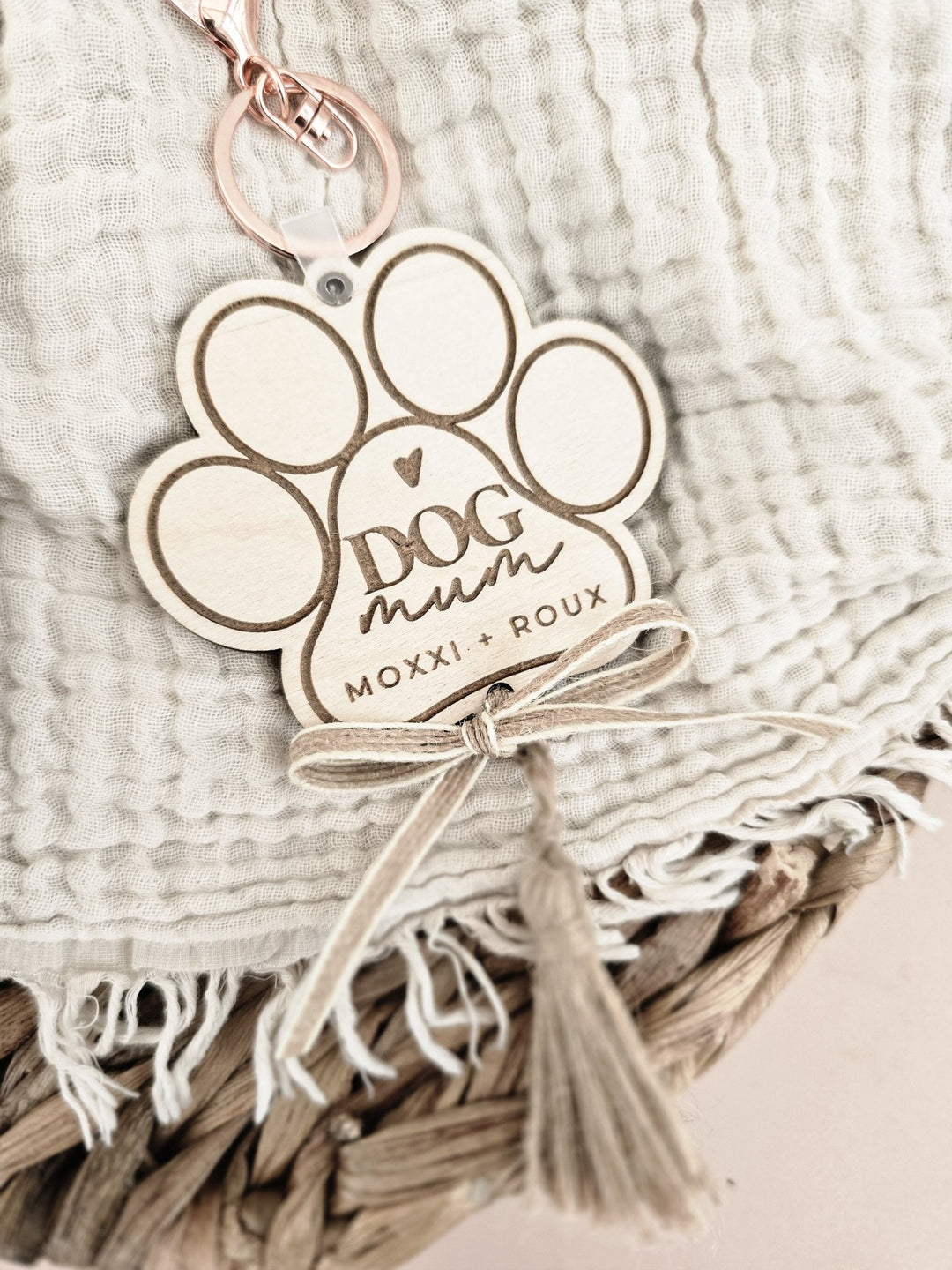 Personalised Dog Mum Keyring - TilleyTree