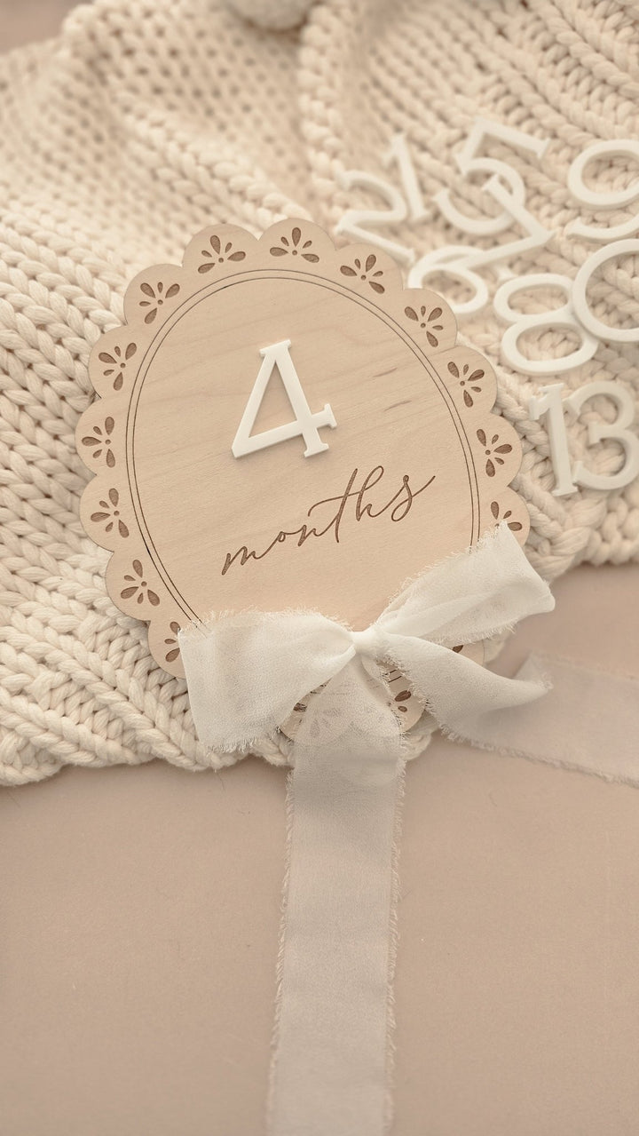 Vintage Scallop Baby Milestone Monthly Markers - TilleyTree