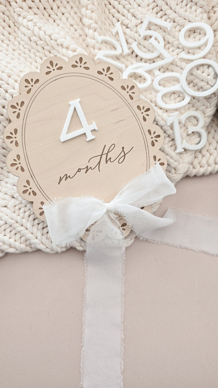 Vintage Scallop Baby Milestone Monthly Markers - TilleyTree