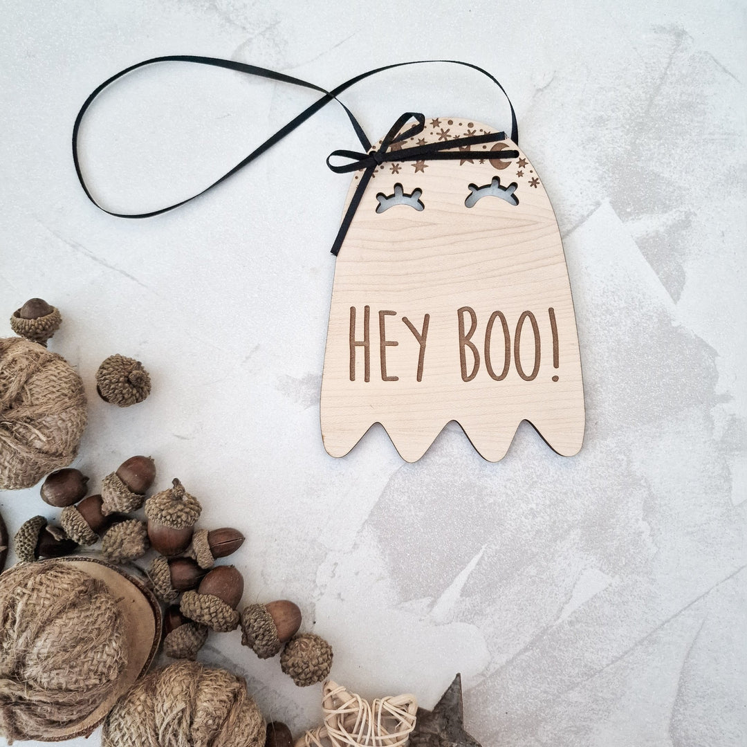 Boo! Halloween Ghost Sign - TilleyTree
