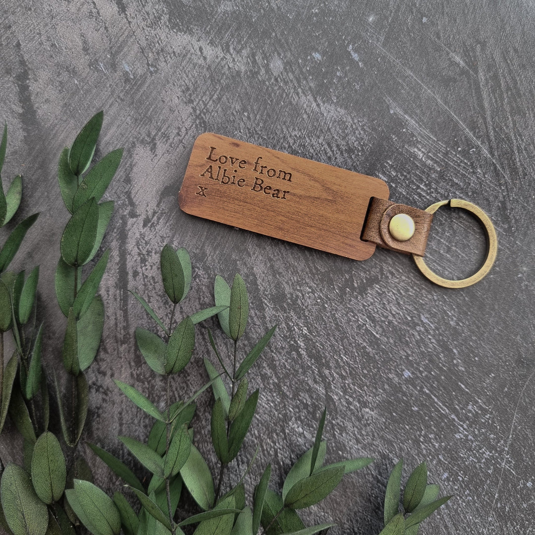 Mama Bear Keyring - TilleyTree