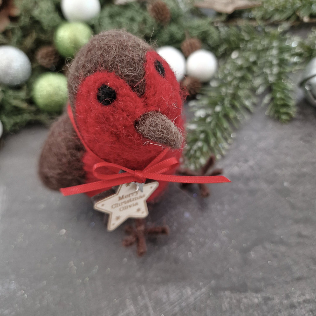 Personalised Needlefelt Robin - TilleyTree