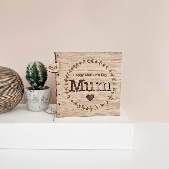 Personalised Wooden Wreath Name Card - TilleyTree