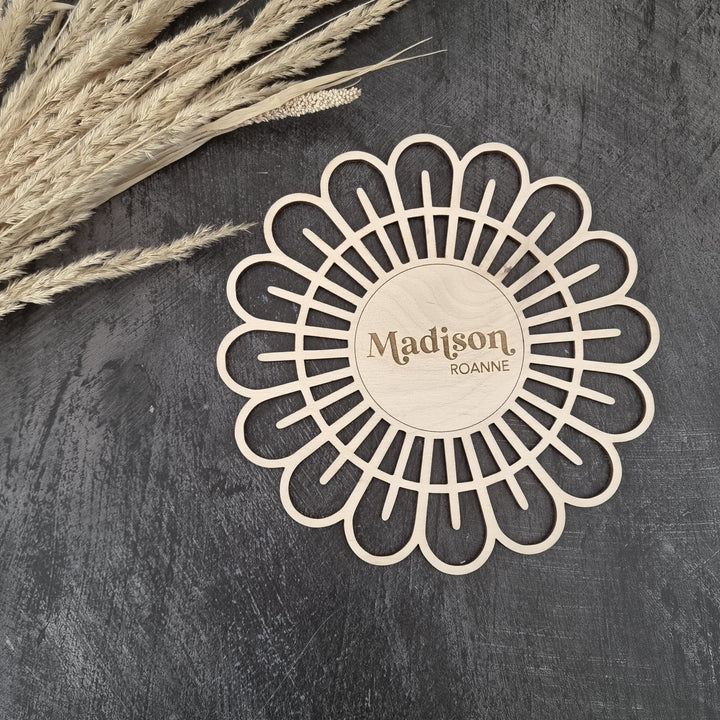 Retro Rattan Flower Circles - Name Sign - TilleyTree