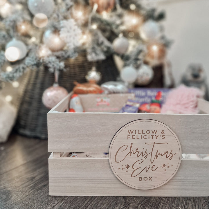 Round Simple Christmas Eve Box / Crate Sign - TilleyTree