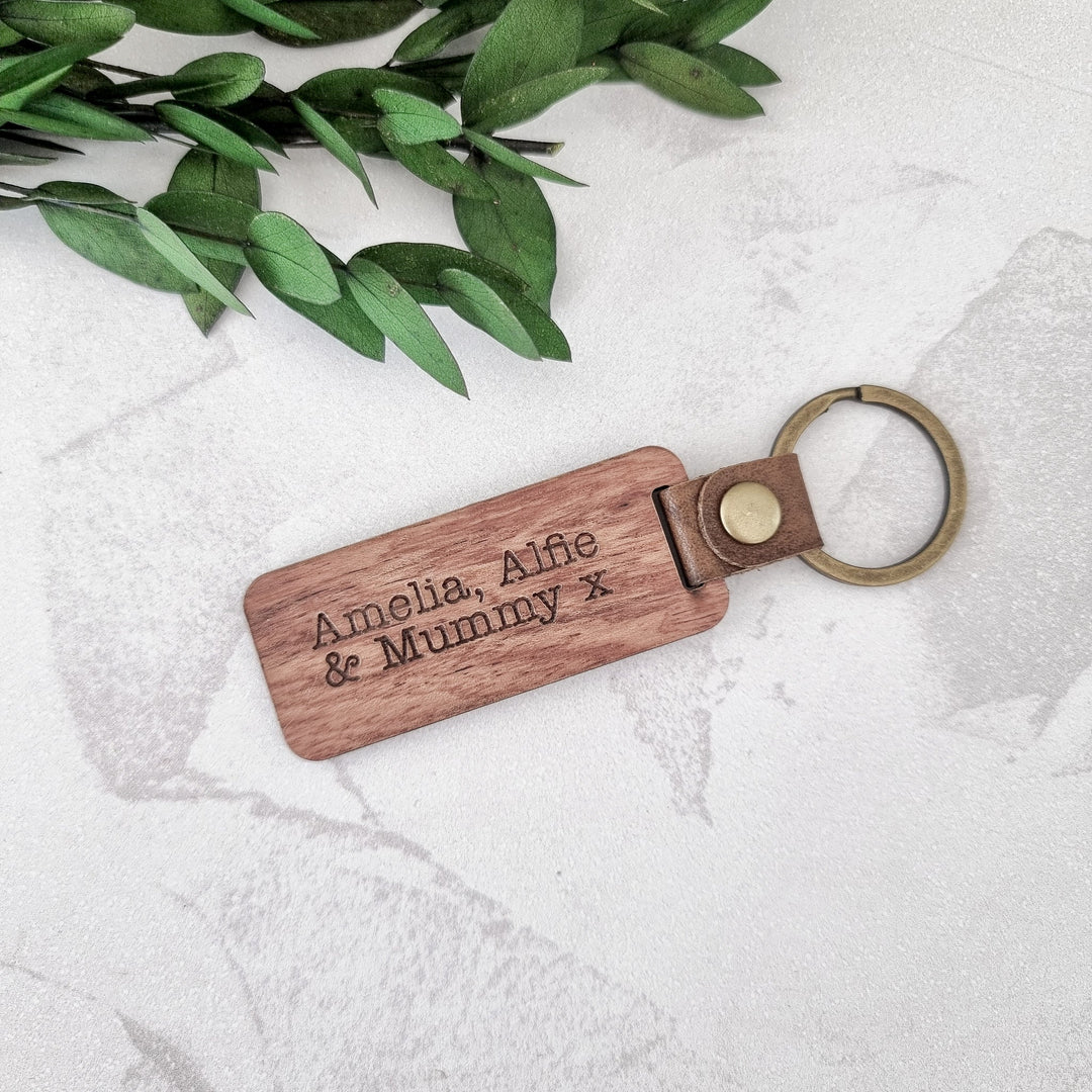 This Daddy belongs to... Personalised Keyring - TilleyTree