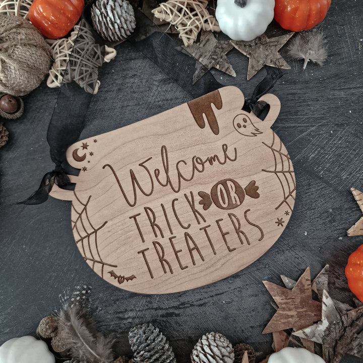 Welcome Trick or Treaters! - TilleyTree